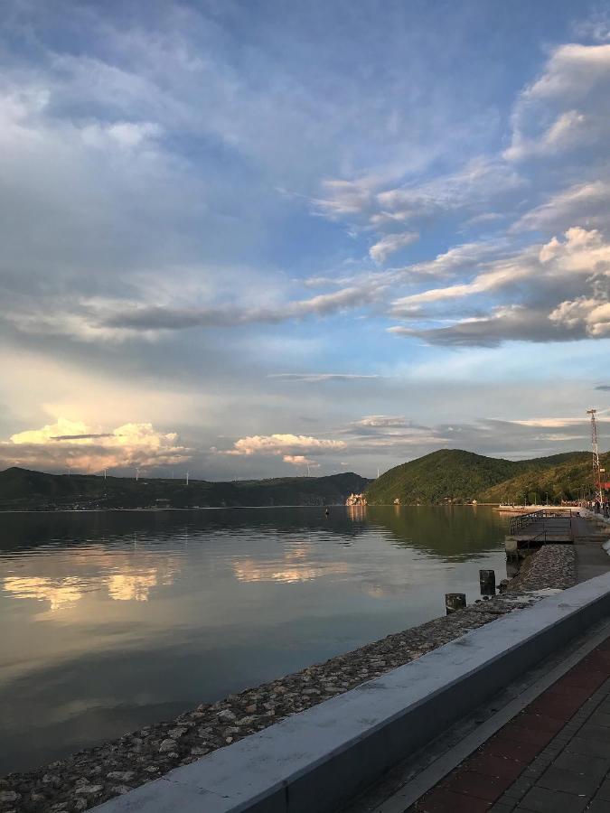Apartman Studio Milojkovic Golubac Exterior foto